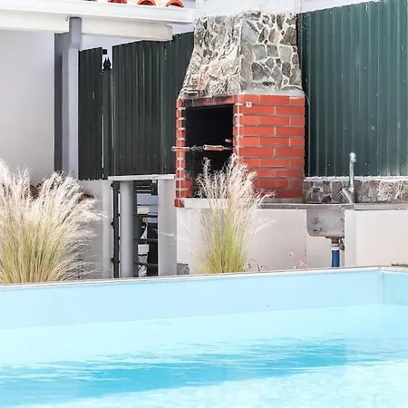Portucale ! Caparica Pool Casa de Férias Charneca (Setubal)