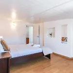 Holiday home Portucale ! Caparica Pool *