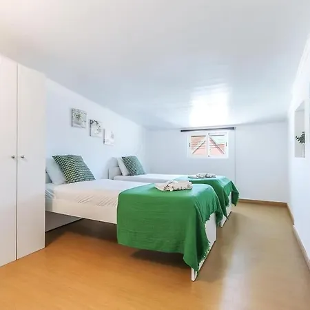 Holiday home Portucale ! Caparica Pool
