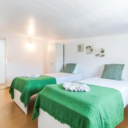 Prázdninový dům Portucale ! Caparica Pool Charneca (Setubal)