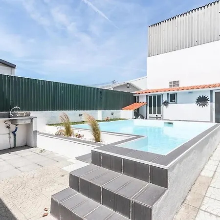 Portucale ! Caparica Pool Prázdninový dům *